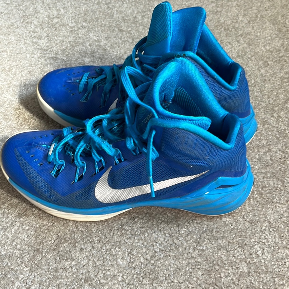 Size 8 Nike Hyperdunk